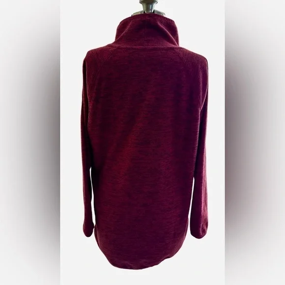 Women’s Tek Gear Essential Gear light athletic sweatshirt, Large - Picture 2 of 16